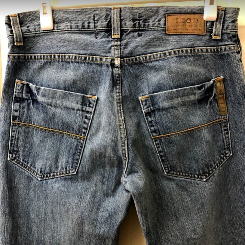 Izod Men's Denim Blue Jeans Relaxed Straight - Picture 10 of 11